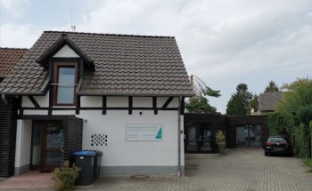 Krankengymnastik West