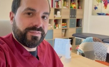 Dr. Andrea Marmora - Osteopata e Fisioterapista - studio Salerno