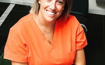 Chiara Buzzoni - OSTEOPATA MASSOTERAPISTA