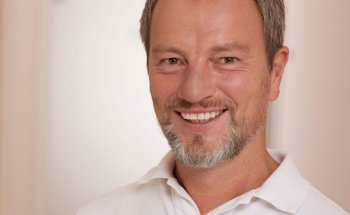 PHYSIO Neuer Wall Sven Hornbostel