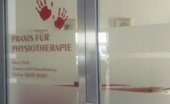 Frau Britta Nuß