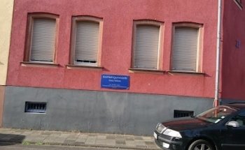 Frau Gesa Weber